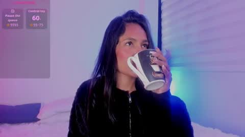 Snapshot of fernanda_liie_ chatting on 10, 6, 2026 fernanda_liie_ online show from 10, 6, 2026