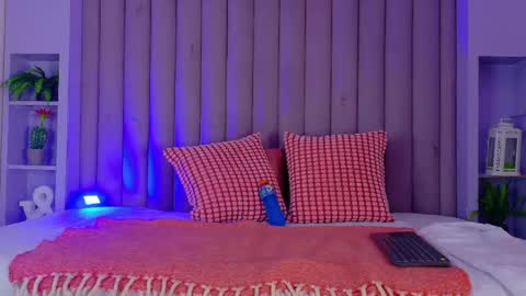 FERNANDA BROWN  online show from 20, 4, 2026