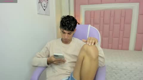 FER PHOENIX online show from 24, 4, 2026