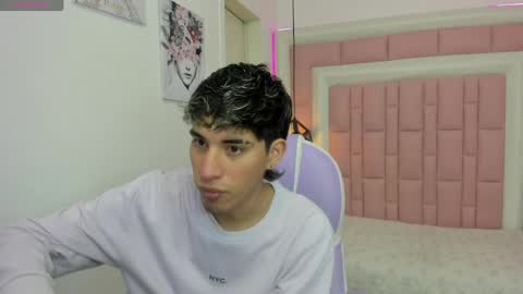 FER PHOENIX online show from 28, 4, 2026