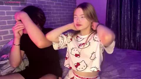 Snapshot of fetchingcouplee chatting on 15, 9, 2025 Tina and Tomas online show from 15, 9, 2025