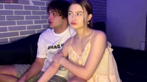 Snapshot of fetchingcouplee chatting on 5, 11, 2025 Tina and Tomas online show from 5, 11, 2025