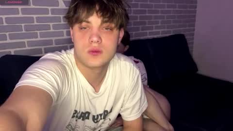 Snapshot of fetchingcouplee chatting on 24, 11, 2025 Tina and Tomas online show from 24, 11, 2025