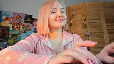 Snapshot of fetishrey chatting on 3, 12, 2024 Rey online show from 3, 12, 2024