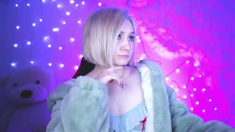 Snapshot of fetishrey chatting on 14, 12, 2024 Rey online show from 14, 12, 2024