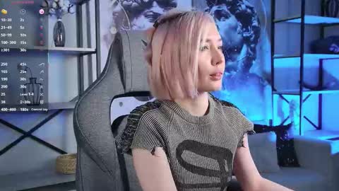 Snapshot of fetishrey chatting on 3, 12, 2025 Rey online show from 3, 12, 2025