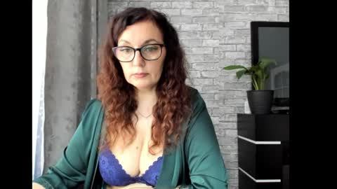 Snapshot of fey_bb chatting on 31, 1, 2025 Milana online show from 31, 1, 2025