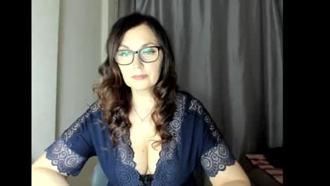 Snapshot of fey_bb chatting on 14, 2, 2025 Milana online show from 14, 2, 2025