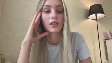 Lisa online show from 4, 10, 2025