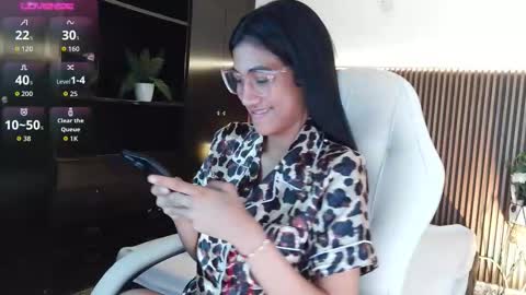 Freyja  online show from 23, 2, 2026