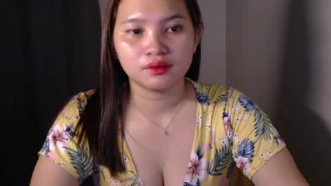 fhwilloughbyxx online show from 28, 7, 2026