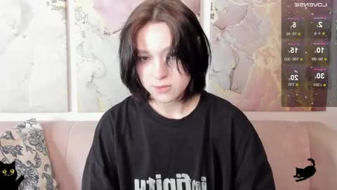 fiamoory online show from 24, 5, 2026