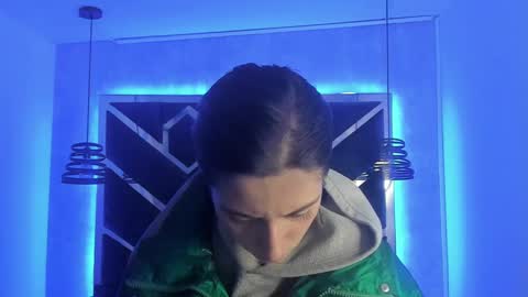   online show from 9, 3, 2025