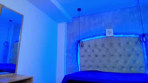   online show from 15, 9, 2025