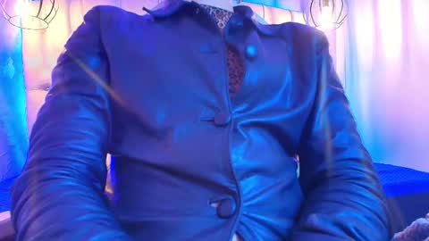   online show from 19, 12, 2025