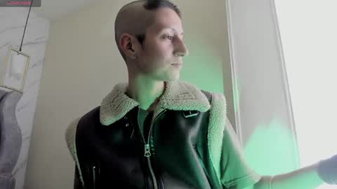   online show from 28, 4, 2026