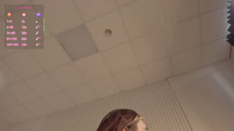 Snapshot of fieryfeline chatting on 18, 5, 2026 Filla online show from 18, 5, 2026