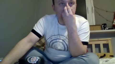 filipek757 online show from 5, 1, 2025