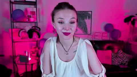 cap and Lana  online show from 18, 12, 2024