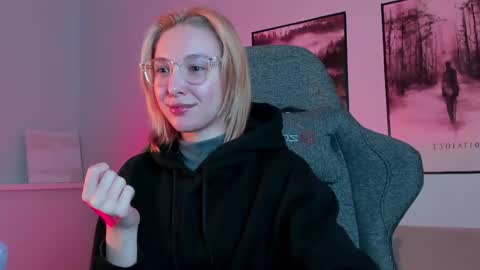 cap and Lana  online show from 22, 2, 2025