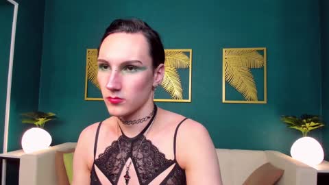 Snapshot of filldamon chatting on 1, 2, 2025 Honey Ill be waiting for you Tue Wed Thu Fri Sat Sun 10am-5pm online show from 1, 2, 2025