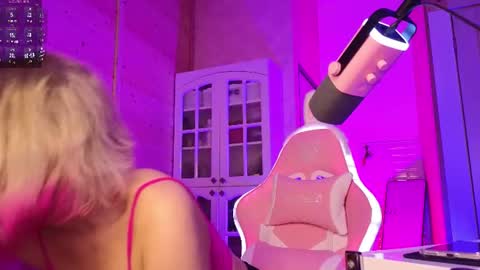 Lady online show from 13, 6, 2026
