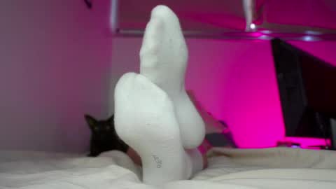 Snapshot of findomfeet_ chatting on 3, 5, 2026 Ashley online show from 3, 5, 2026