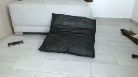 finebitches online show from 18, 12, 2025