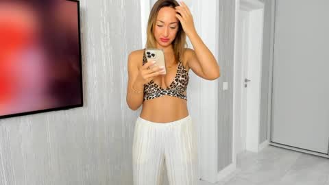 FinestChantilly online show from 10, 4, 2026