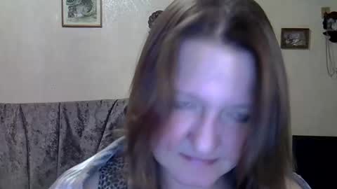 Snapshot of finika_say chatting on 2, 11, 2025 finika_say online show from 2, 11, 2025