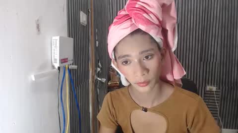 fiona908995 online show from 11, 6, 2026