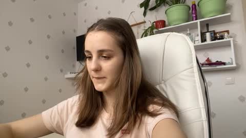 Snapshot of fionapiccard chatting on 13, 1, 2026 Keite wanna play Meow online show from 13, 1, 2026