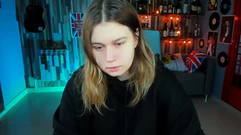 fiora online show from 19, 1, 2025