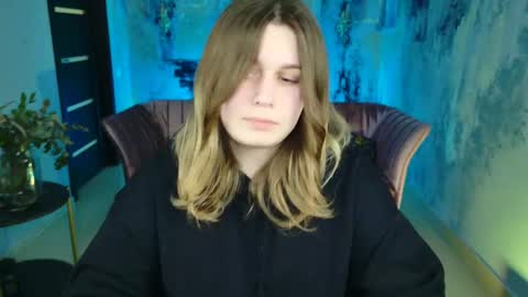 fiora online show from 27, 2, 2025