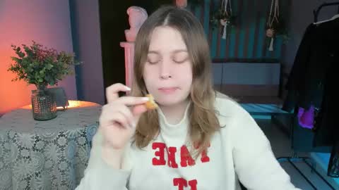 fiora online show from 2, 3, 2025