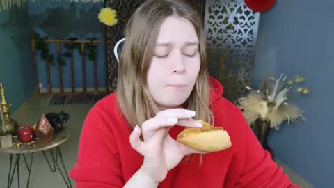 fiora online show from 9, 3, 2025