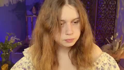 fiora online show from 15, 9, 2025