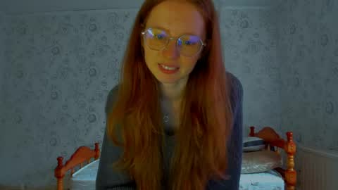 fire_luna online show from 27, 4, 2026