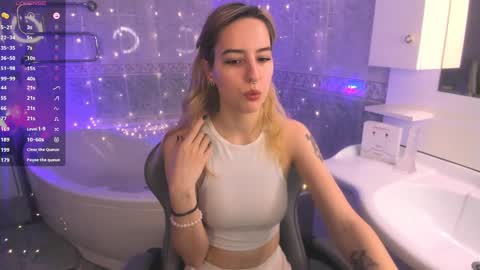 Snapshot of fire_moth chatting on 19, 2, 2025 Bellatrix online show from 19, 2, 2025