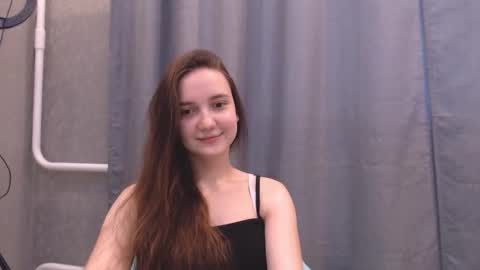 fireflies_fly_ online show from 28, 1, 2025