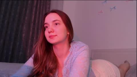 fireflies_fly_ online show from 20, 4, 2026