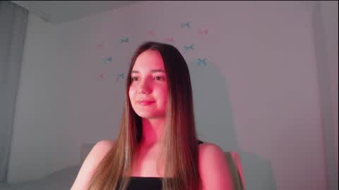 fireflies_fly_ online show from 22, 4, 2026