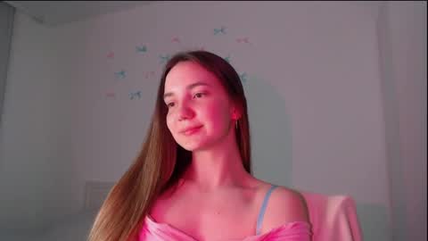 fireflies_fly_ online show from 27, 4, 2026