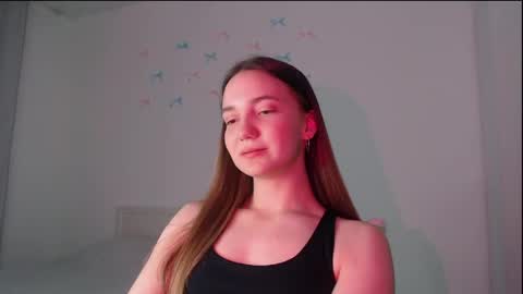 fireflies_fly_ online show from 29, 4, 2026