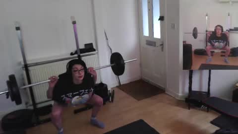 Fit 4 Fkn online show from 22, 1, 2025