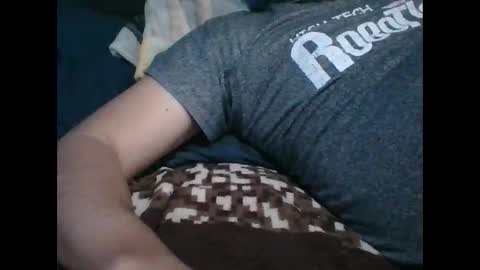 Snapshot of fitch0199 chatting on 19, 11, 2025 fitch0199 online show from 19, 11, 2025