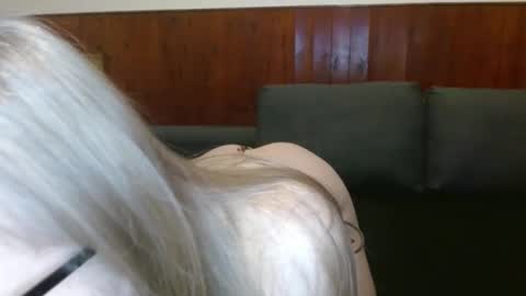 Snapshot of fitsexyes chatting on 22, 11, 2025 fitsexyes online show from 22, 11, 2025