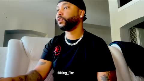 King E  online show from 25, 4, 2026