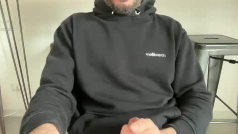 Fla is short for Flavio online show from 19, 2, 2025