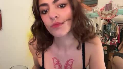 flameprincess7 online show from 3, 5, 2026